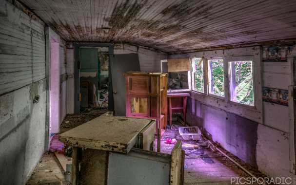 flickr-TN_abandoned-20160518-102_3_4