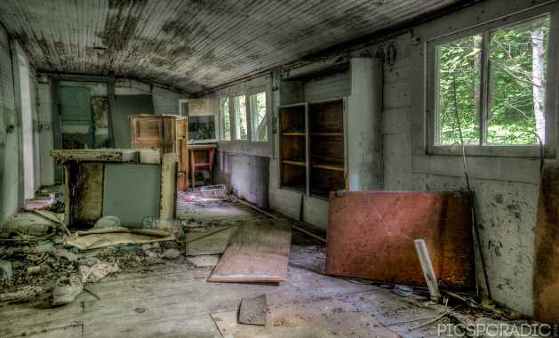flickr-TN_abandoned-20160518-096_097_098_099_100_101
