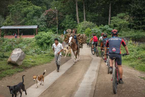 MTB-GUA_170625-029-G85