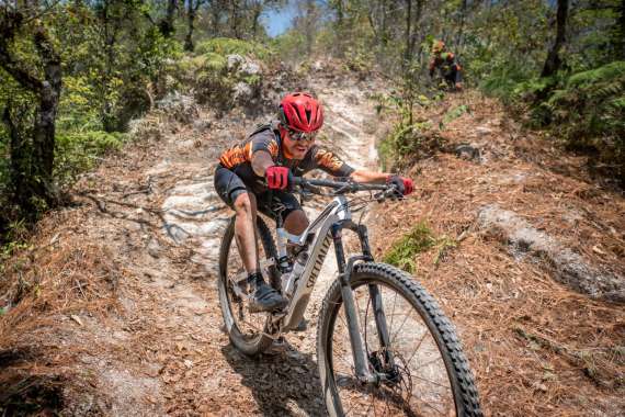 MTB-Guatemala-170402-217-G85-2