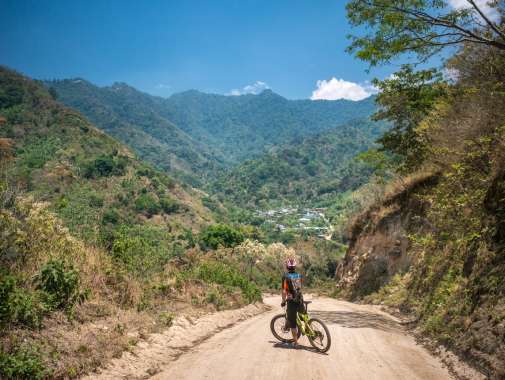 MTB-Guatemala-170402-234-G85