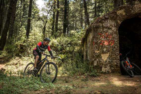 MTB-Guatemala-170430-102-G85