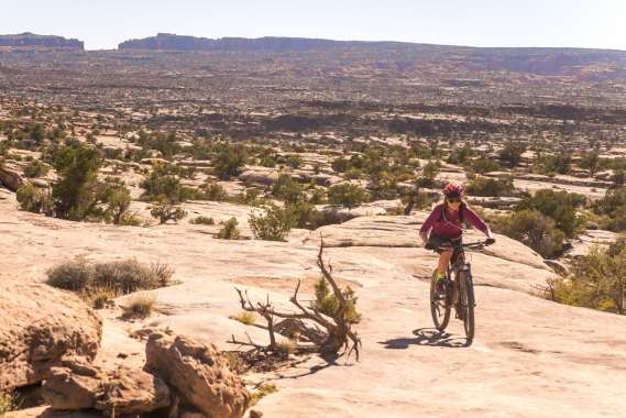 MTB-USA-171015-074-G85