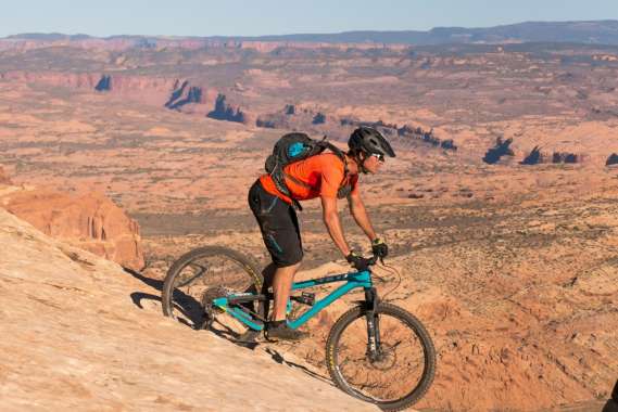 MTB-USA-171015-123-G85