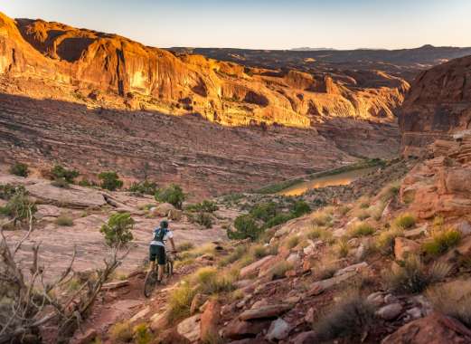 MTB-USA-171015-288-G85