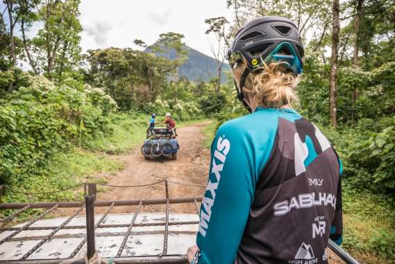 MTB-Guatemala-171211-044-G85