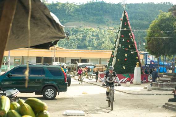 MTB-Guatemala-171225-035-G85
