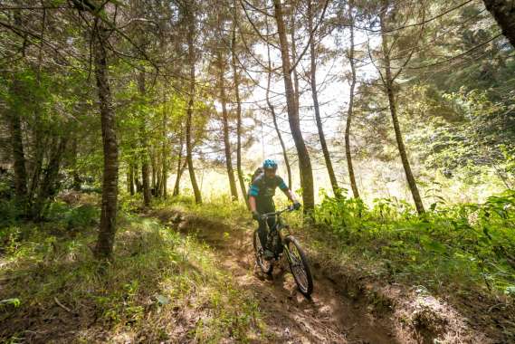 BIGMTN-180221-1069-G85